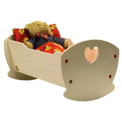 Poppenbed – Schommelwieg Allehand